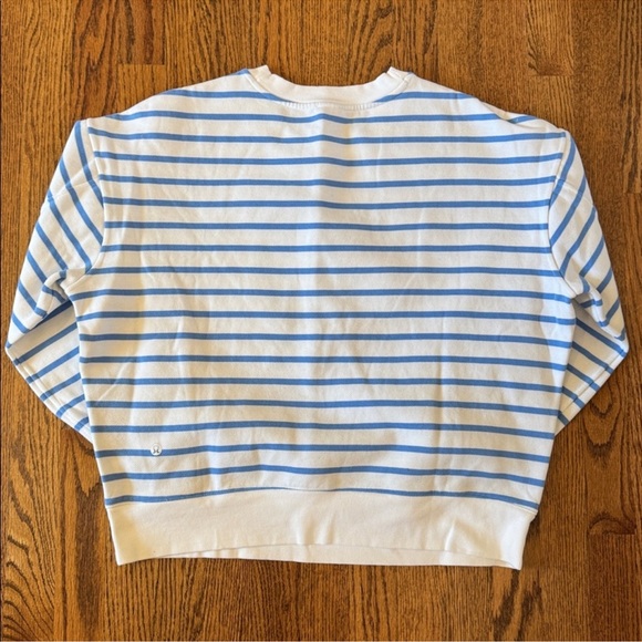 Lululemon Blue/White striped Perfectly Oversized Fleece Crewneck - Picture 5 of 6